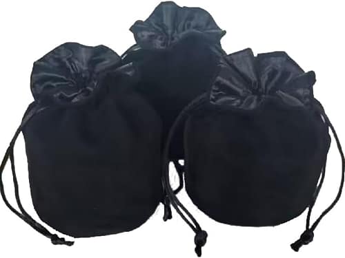 51js3wIKclL._AC_SL1080_ 3 pochettes à dés en velours