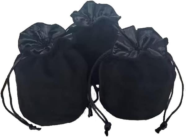 51js3wIKclL._AC_SL1080_ 3 pochettes à dés en velours